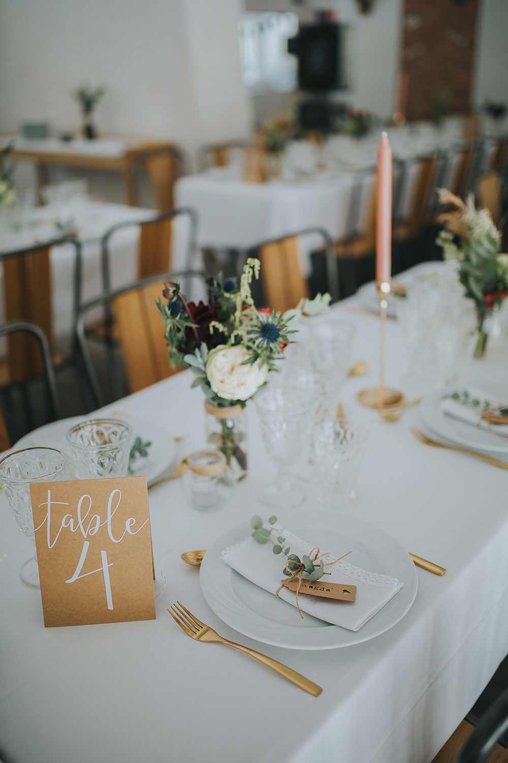 Une fête de l'amour à la Grange aux Fées - Joséphine + Léopold - Blog Mariage Madame C