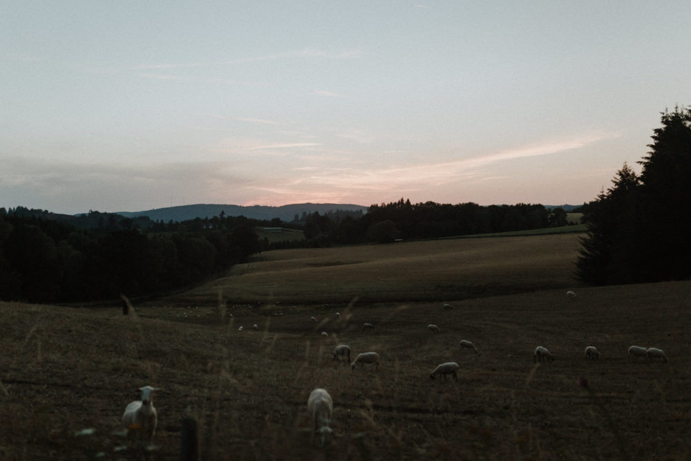 Un mariage en Corrèze - Marie + James - Blog Mariage Madame C Un mariage en Corrèze - Marie + James - Blog Mariage Madame C