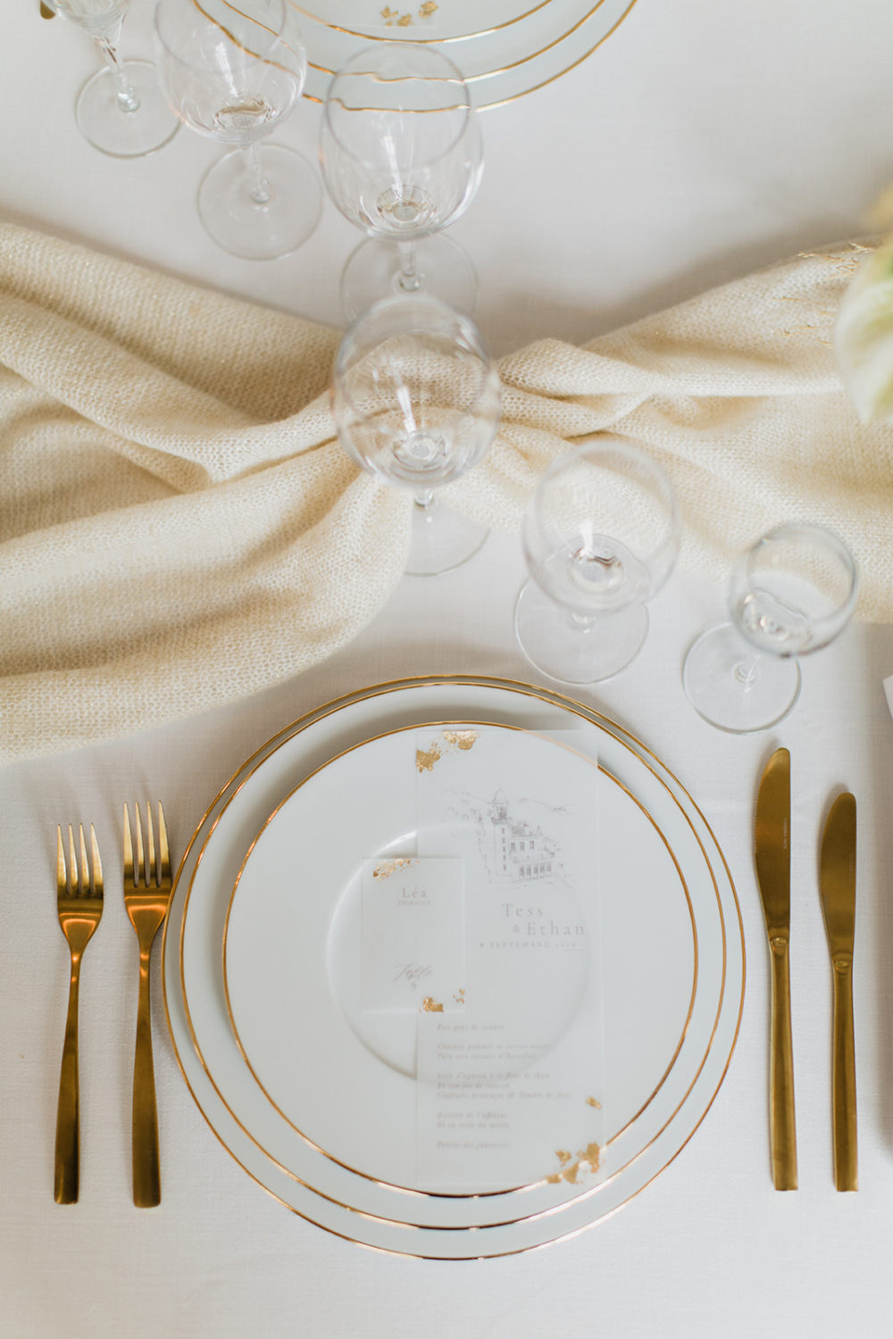 Un mariage d'or et de blanc sur la Côte d'Azur - Blog Mariage Madame C Un mariage d'or et de blanc sur la Côte d'Azur - Blog Mariage Madame C