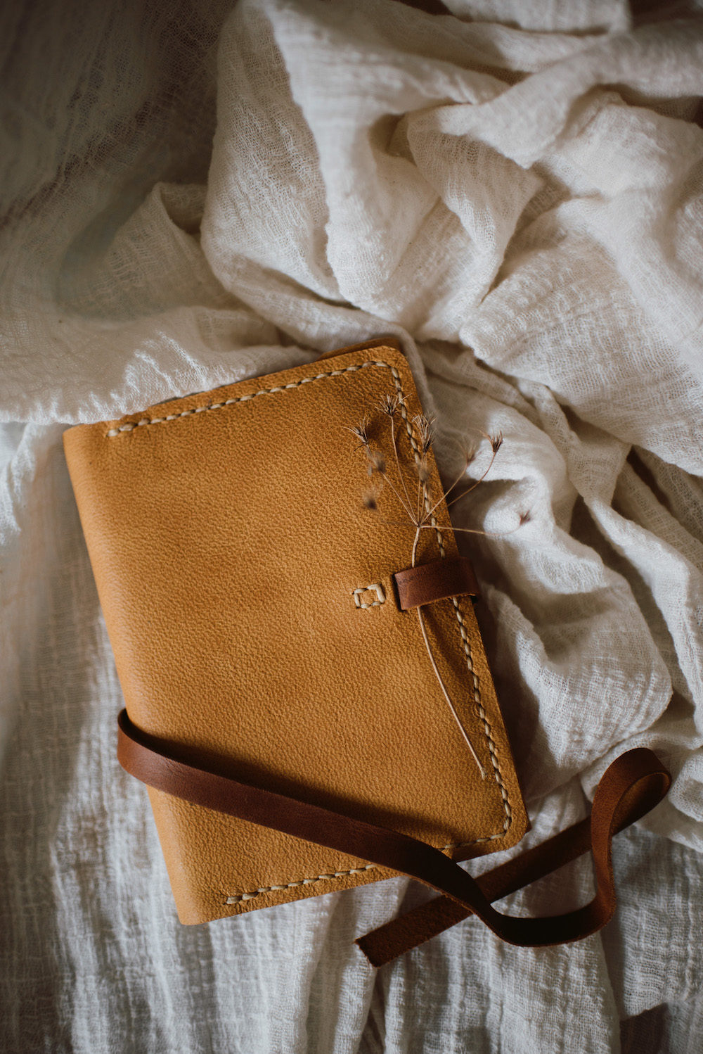 Un elopement bohème en Alsace - Hélène + Jey - Blog Mariage Madame C Un elopement bohème en Alsace - Hélène + Jey - Blog Mariage Madame C