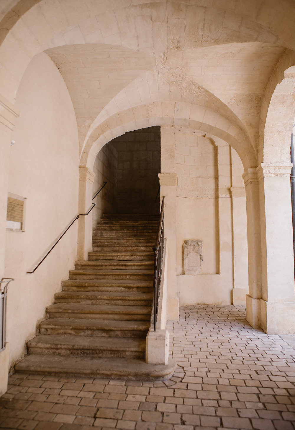 Mariage à Uzès - Charlotte + Rémi - Blog Mariage Madame C