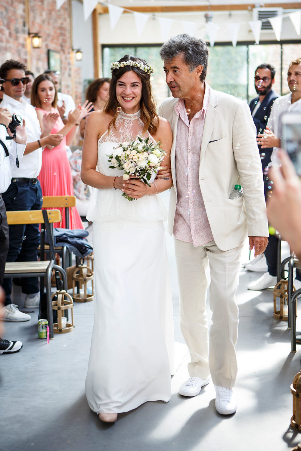 Mariage industriel dans le Beaujolais - Clea + Franck - Blog Mariage Madame C Mariage industriel dans le Beaujolais - Clea + Franck - Blog Mariage Madame C