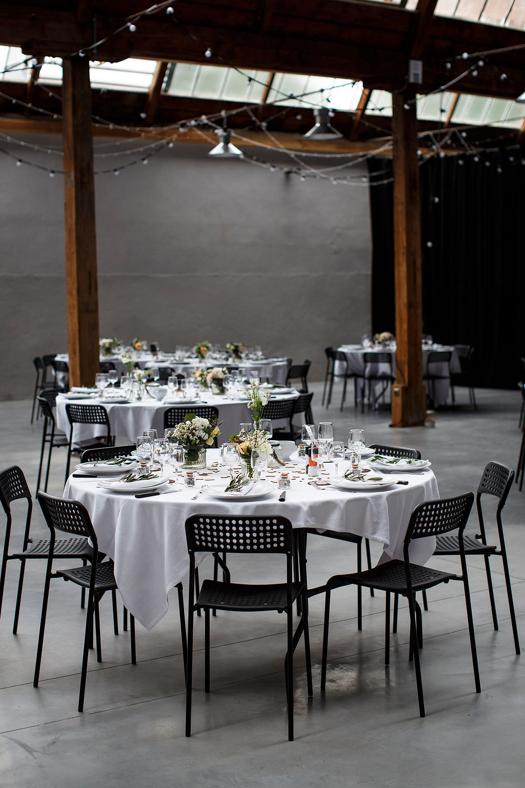 Mariage industriel dans le Beaujolais - Clea + Franck - Blog Mariage Madame C Mariage industriel dans le Beaujolais - Clea + Franck - Blog Mariage Madame C