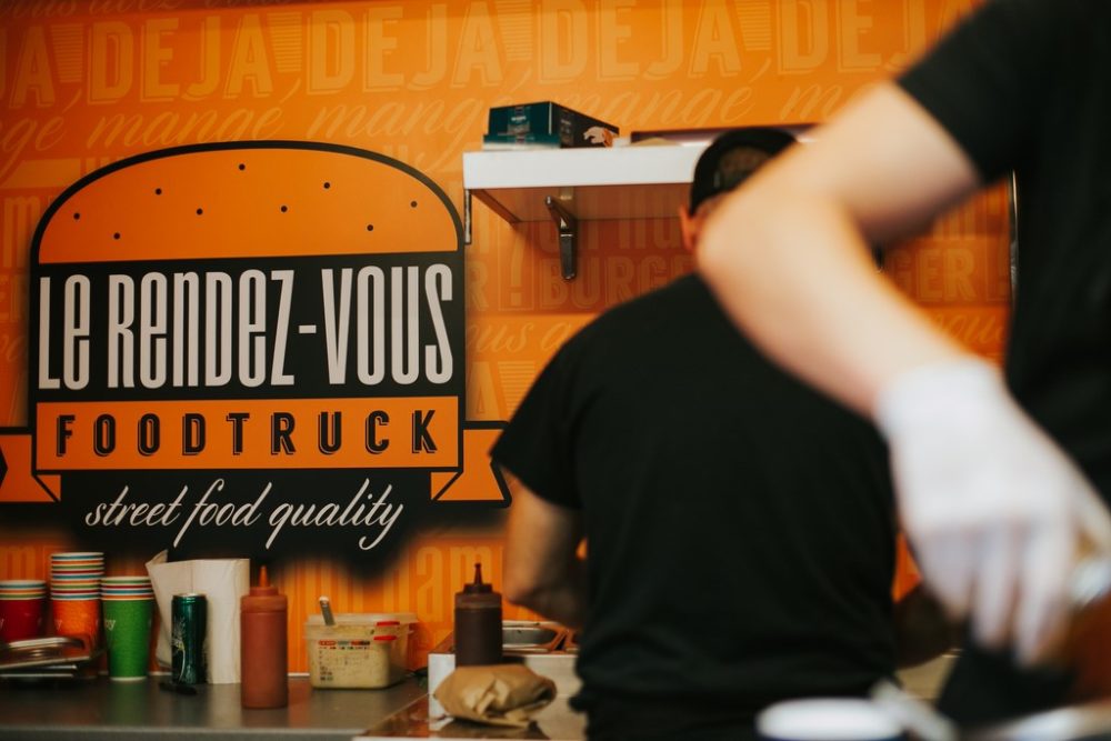 Un mariage civil à la maison - Julie et Arnaud - Blog Mariage Madame C