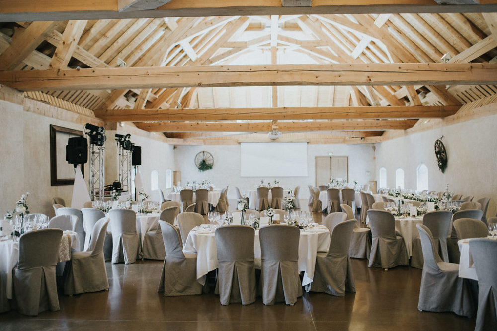 Mariage d'hiver à la Ferme de Gy - Barbara + Sébastien - Blog Mariage Madame C