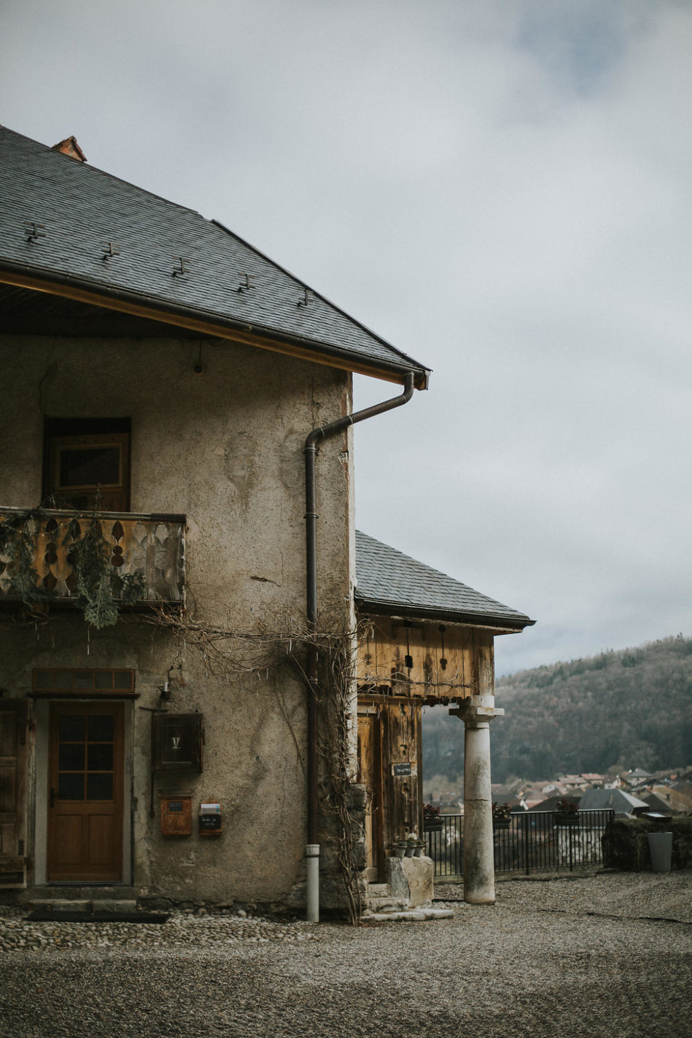 Mariage d'hiver à la Ferme de Gy - Barbara + Sébastien - Blog Mariage Madame C