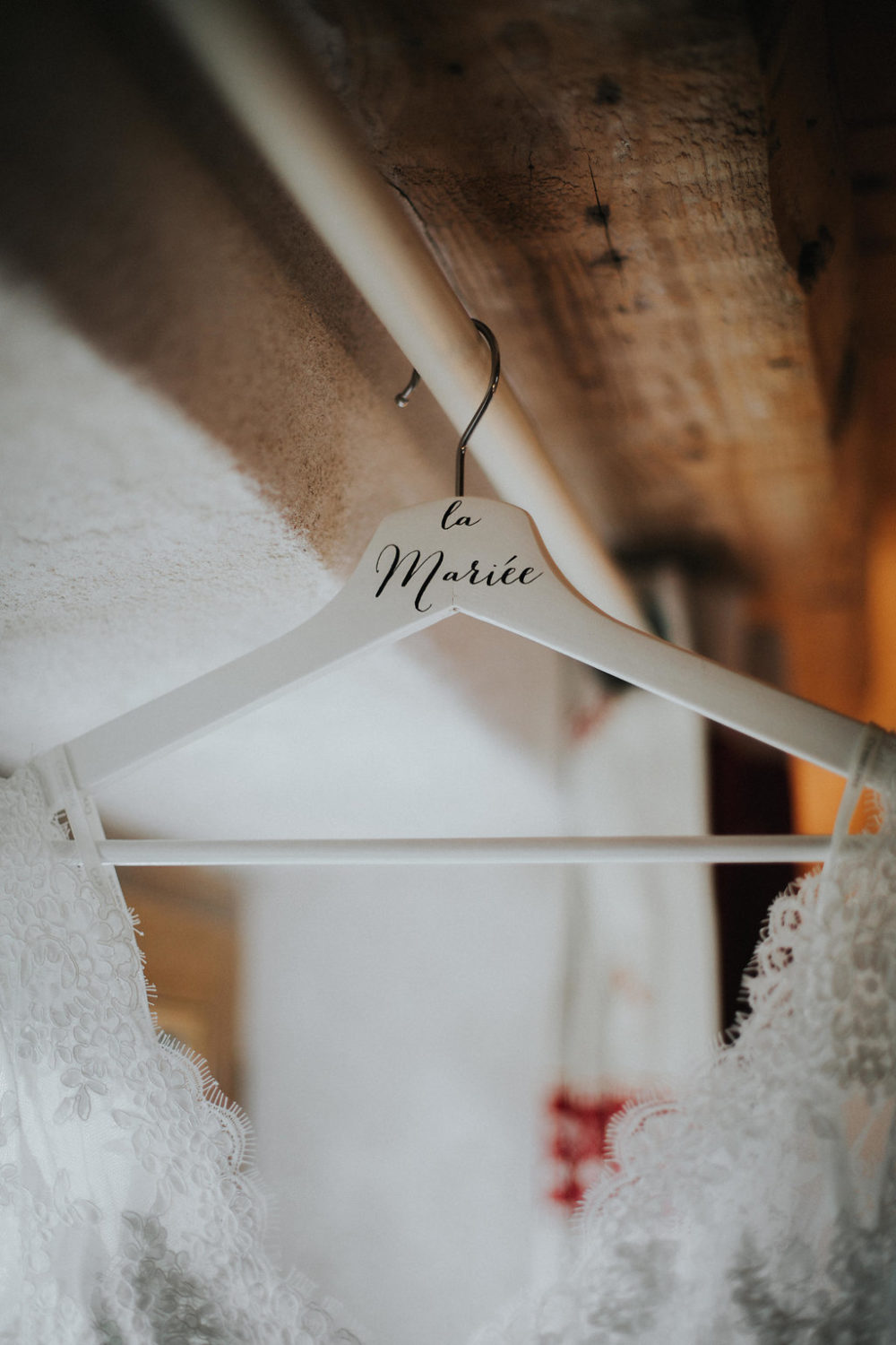 Mariage d'hiver à la Ferme de Gy - Barbara + Sébastien - Blog Mariage Madame C