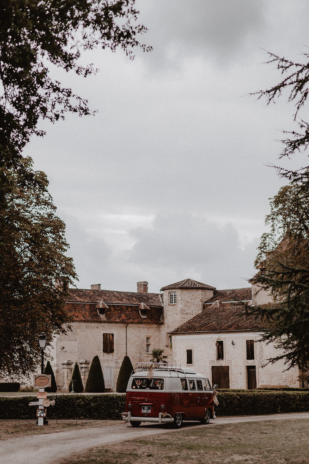 Un mariage bohème au Château Montbeau - Ifa + Andy - Blog Mariage Madame C