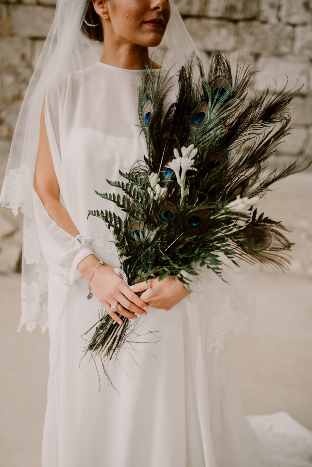 Mariage à l'Abbaye de Bonport - Marie + Geoffroy - Blog Mariage Madame C