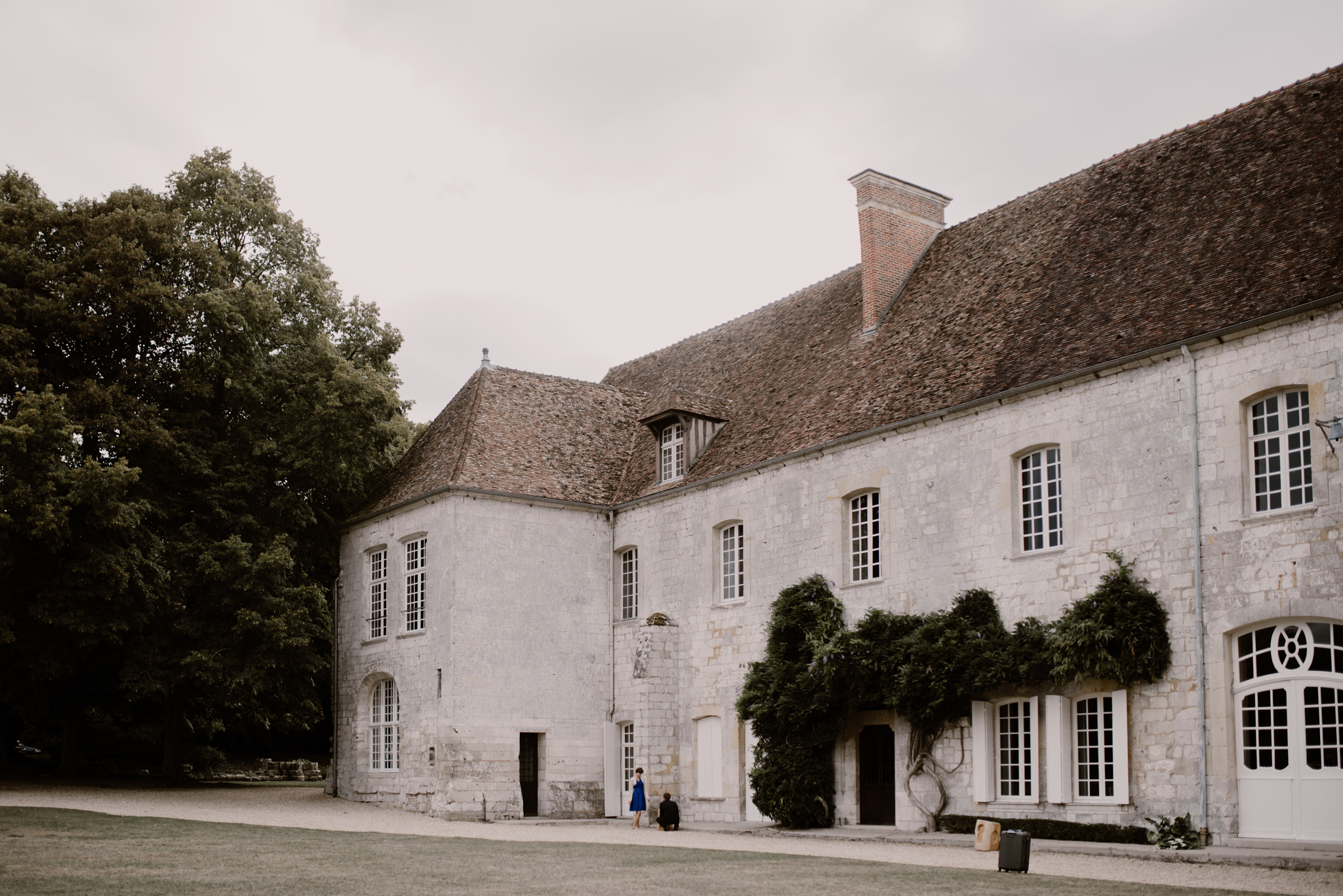 Mariage à l'Abbaye de Bonport - Marie + Geoffroy - Blog Mariage Madame C