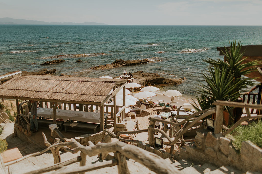 Mariage élégant en Corse à la Villa Cipiniello - Morgane + Claude - Blog Mariage Madame C Mariage élégant en Corse à la Villa Cipiniello - Morgane + Claude - Blog Mariage Madame C