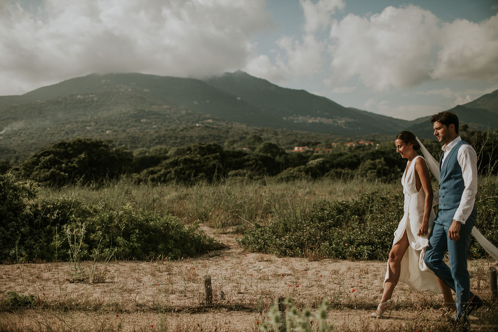 Mariage élégant en Corse à la Villa Cipiniello - Morgane + Claude - Blog Mariage Madame C Mariage élégant en Corse à la Villa Cipiniello - Morgane + Claude - Blog Mariage Madame C