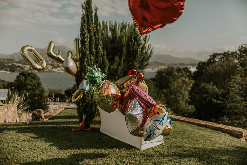 Mariage élégant en Corse à la Villa Cipiniello - Morgane + Claude - Blog Mariage Madame C Mariage élégant en Corse à la Villa Cipiniello - Morgane + Claude - Blog Mariage Madame C