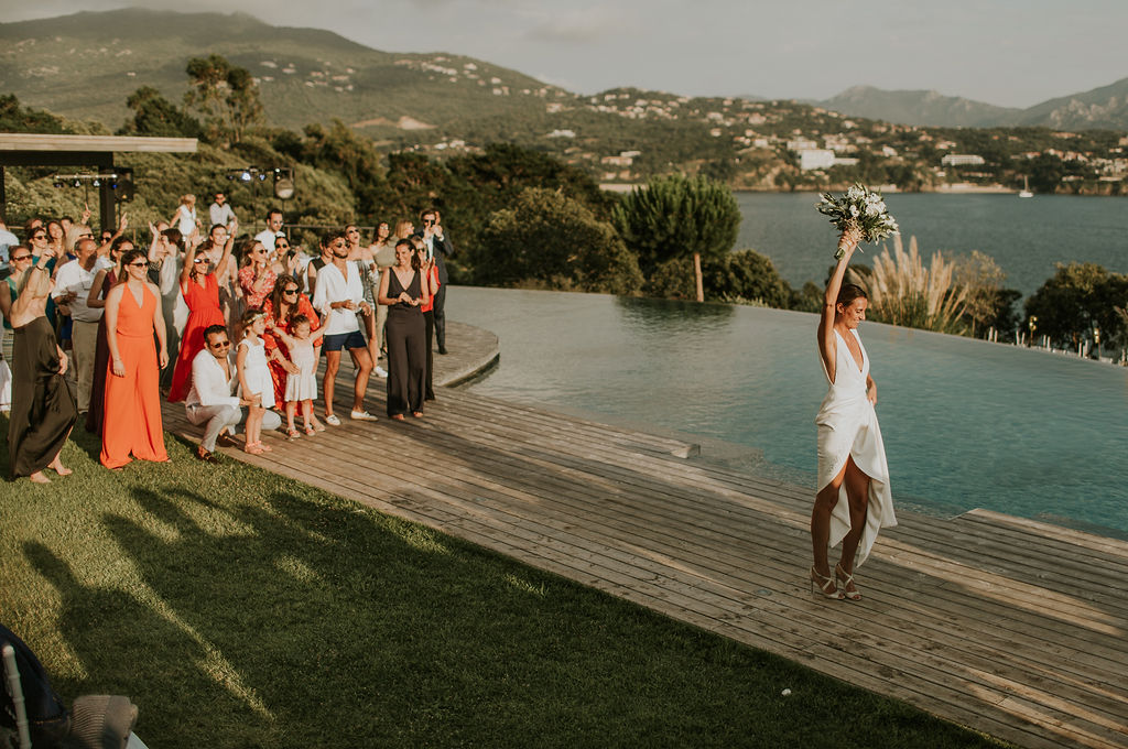 Mariage élégant en Corse à la Villa Cipiniello - Morgane + Claude - Blog Mariage Madame C Mariage élégant en Corse à la Villa Cipiniello - Morgane + Claude - Blog Mariage Madame C