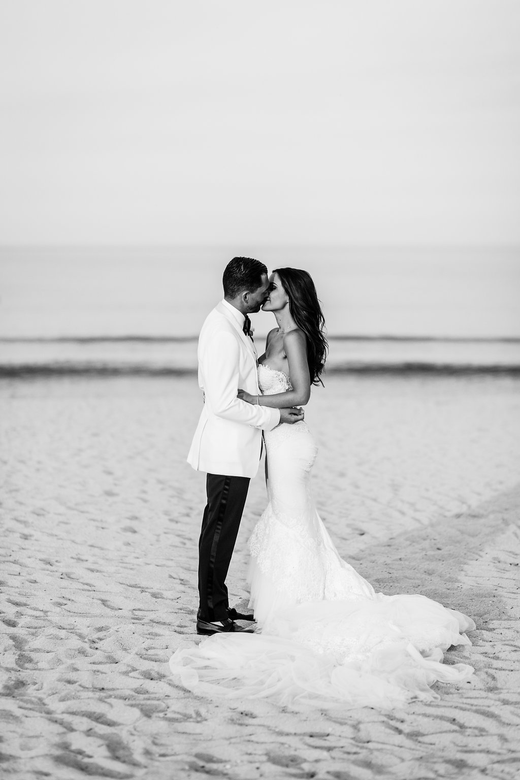 Un mariage glamour à Saint Tropez - Bertille + Thomas - Blog Mariage Madame C Un mariage glamour à Saint Tropez - Bertille + Thomas - Blog Mariage Madame C