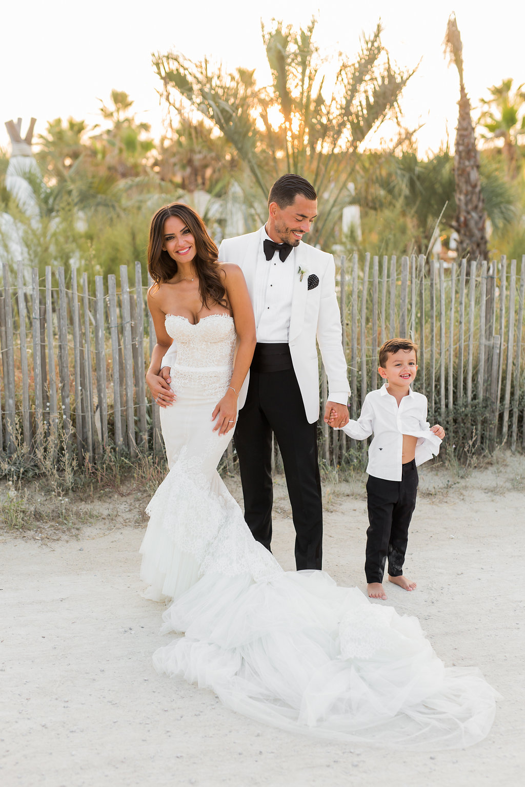 Un mariage glamour à Saint Tropez - Bertille + Thomas - Blog Mariage Madame C Un mariage glamour à Saint Tropez - Bertille + Thomas - Blog Mariage Madame C