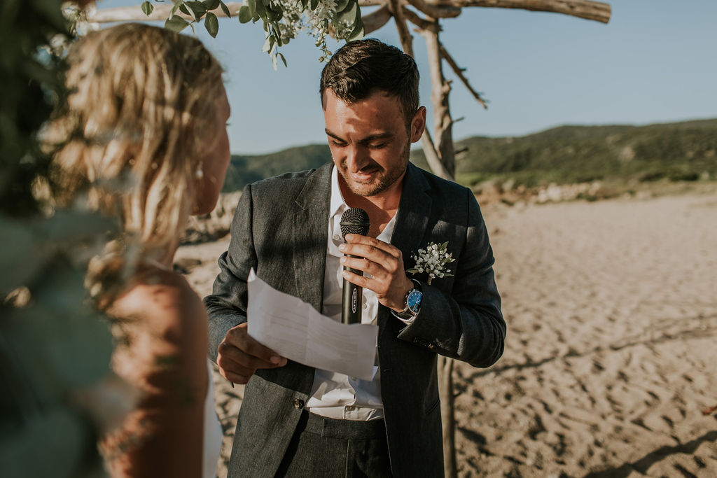 Mariage sauvage en Corse à la Réserve Saparella - Alexandra + Rémi - Blog Mariage Madame C