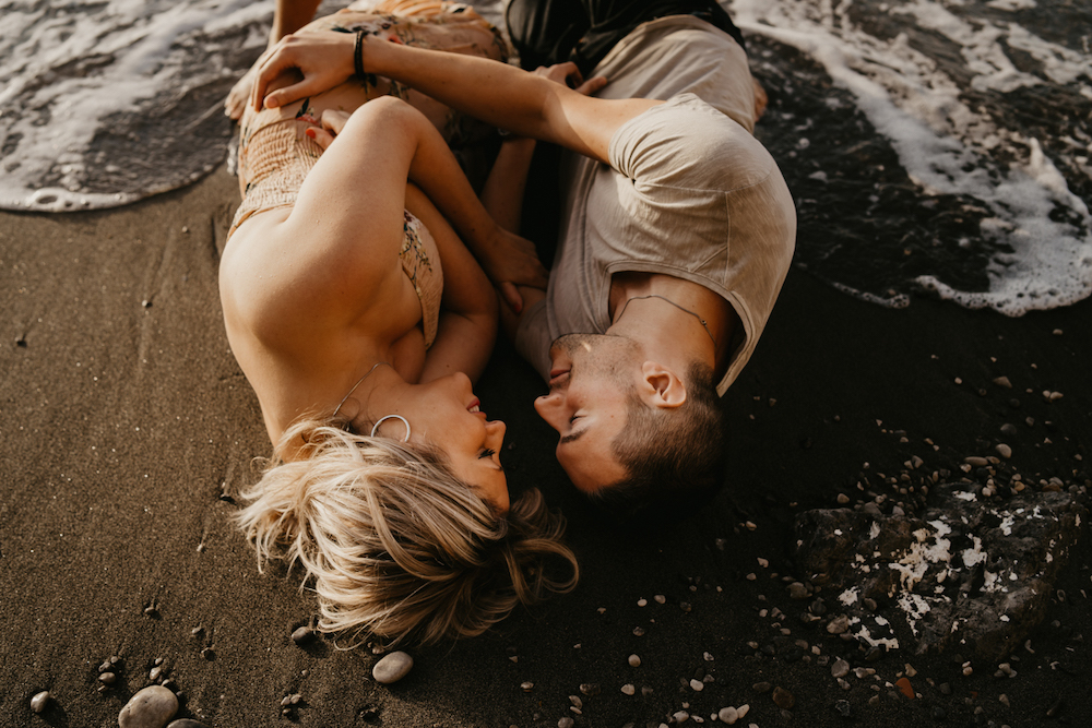 Séance de couple en Italie, Côte Amalfitaine // Crédits - Laurène and the Wolff