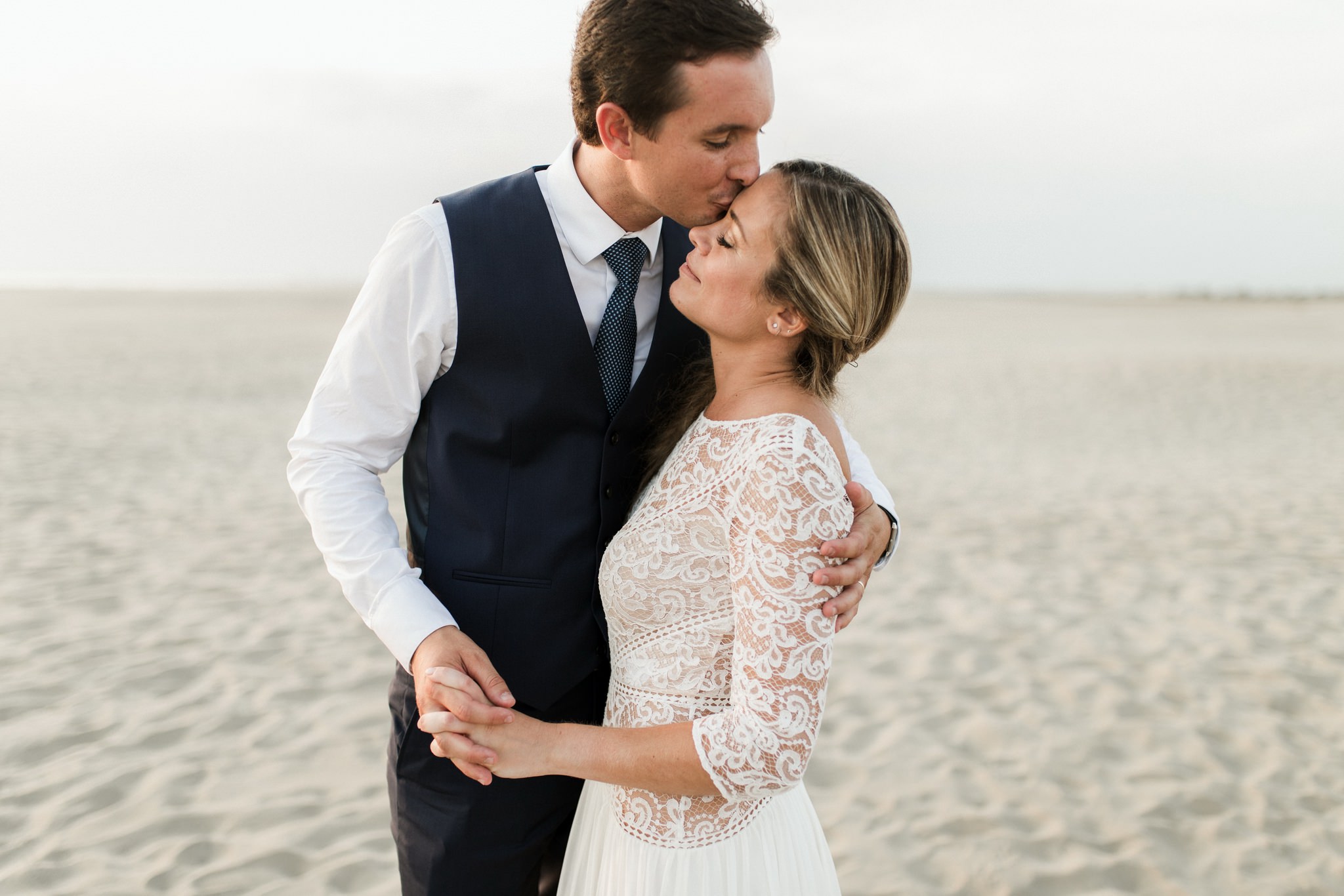 Mariage sur la plage en Camargue - Fanny + Benjamin - Blog Mariage Madame C