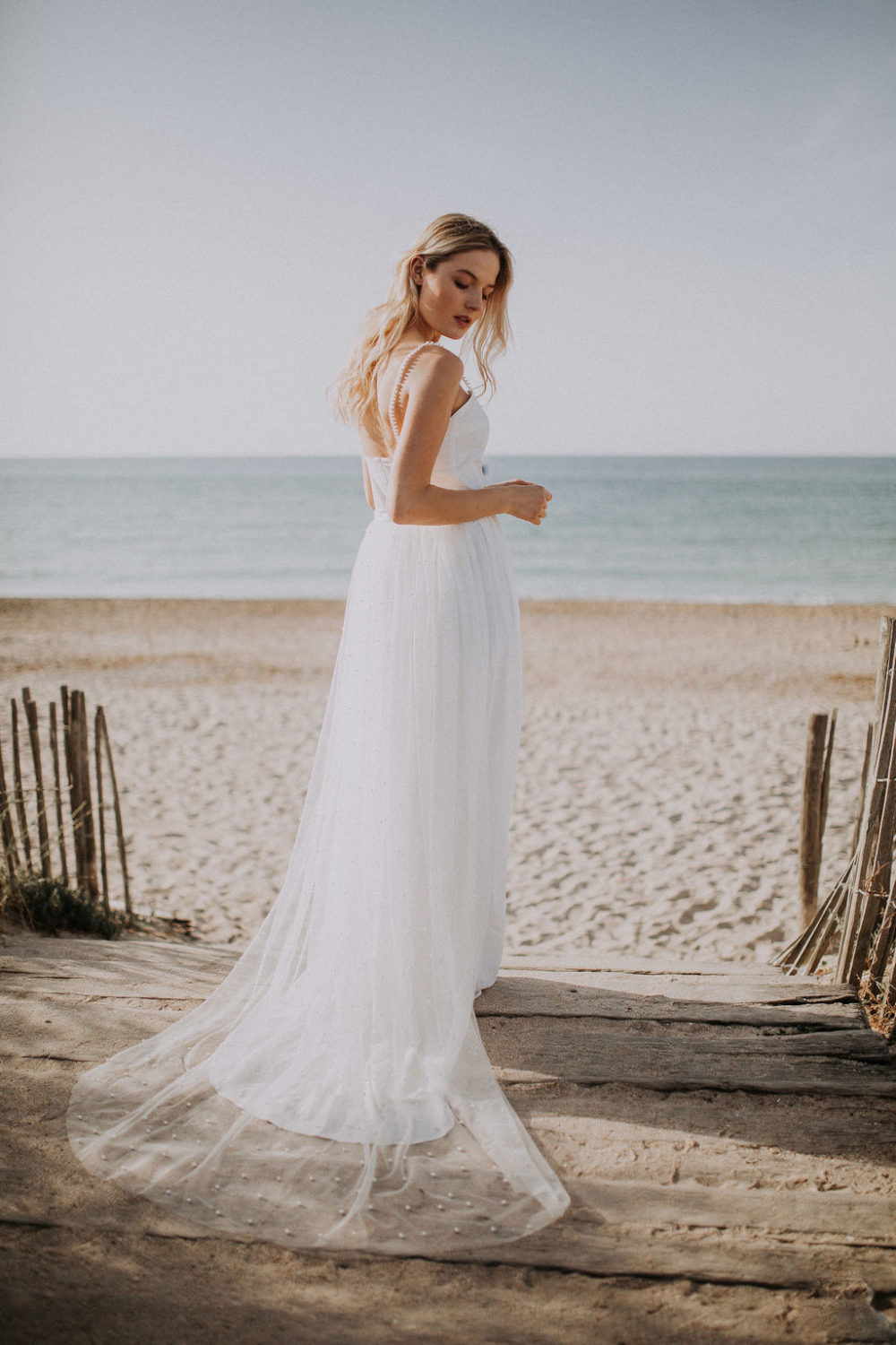 Amandine Grimm Collection 2020 - Robes de mariée - Blog Mariage Madame C Amandine Grimm Collection 2020 - Robes de mariée - Blog Mariage Madame C