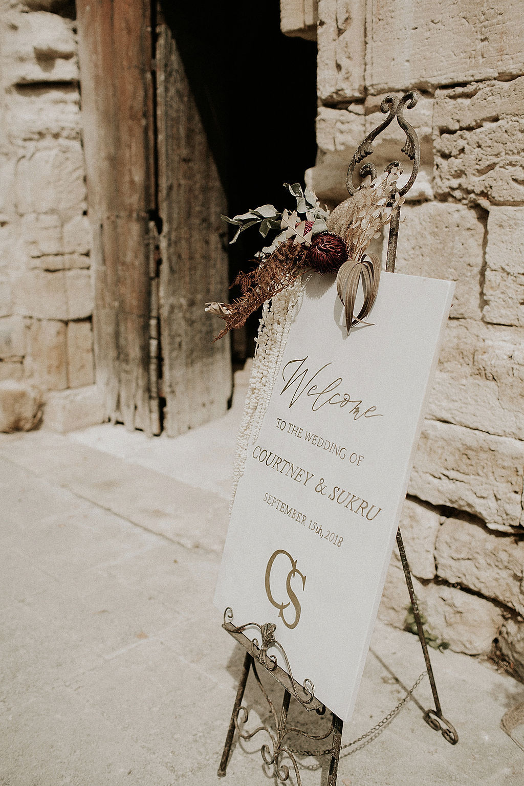 Mariage de Provence dans un château - Coco + Sukru - Blog Mariage Madame C