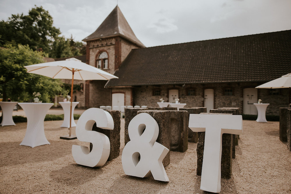 Un mariage au Domaine de Graux en Belgique - Sarah + Thomas - Blog Mariage Madame C Un mariage au Domaine de Graux en Belgique - Sarah + Thomas - Blog Mariage Madame C