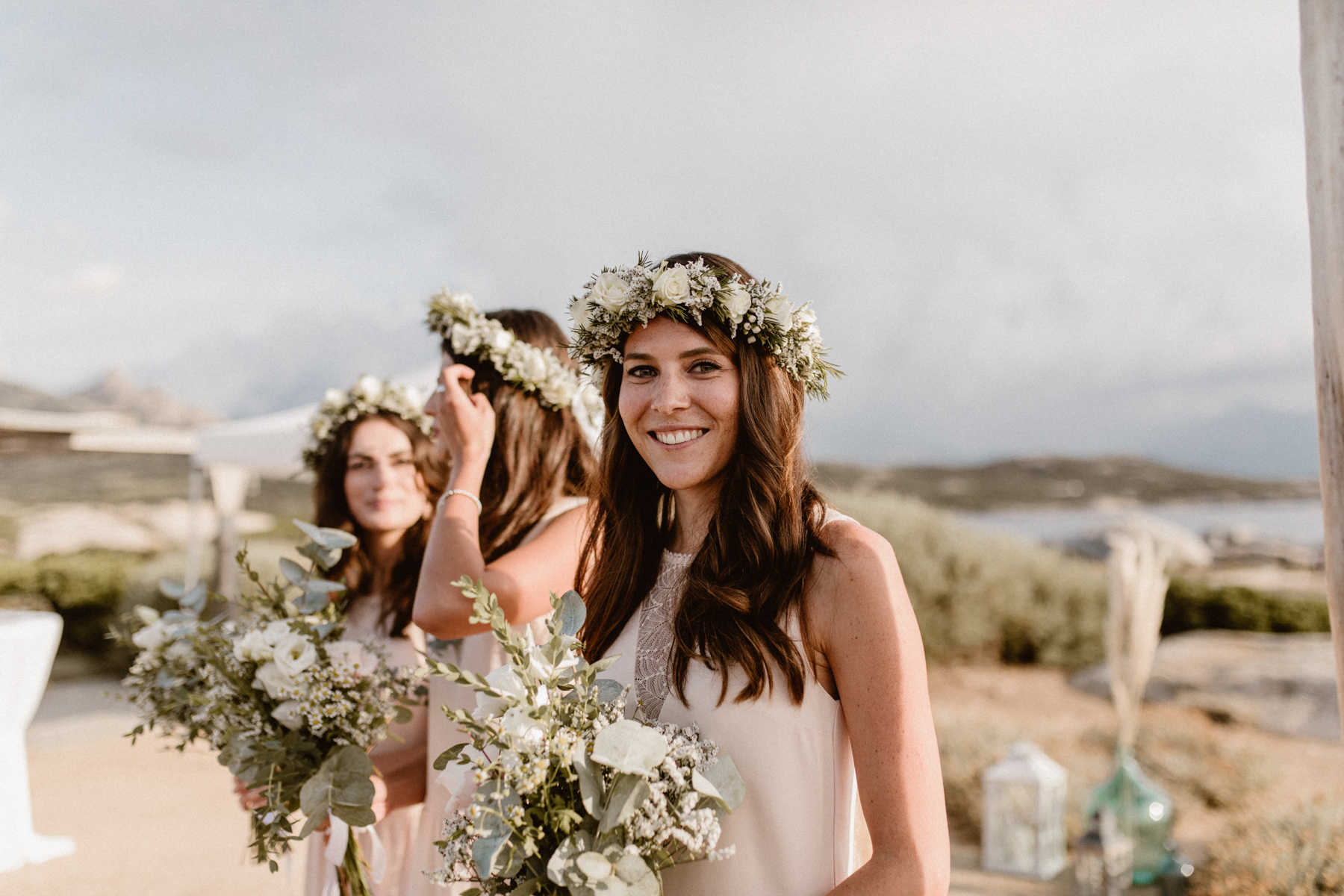 Un mariage en Corse au Rocher - Audrey + Benjamin - Blog Mariage Madame C