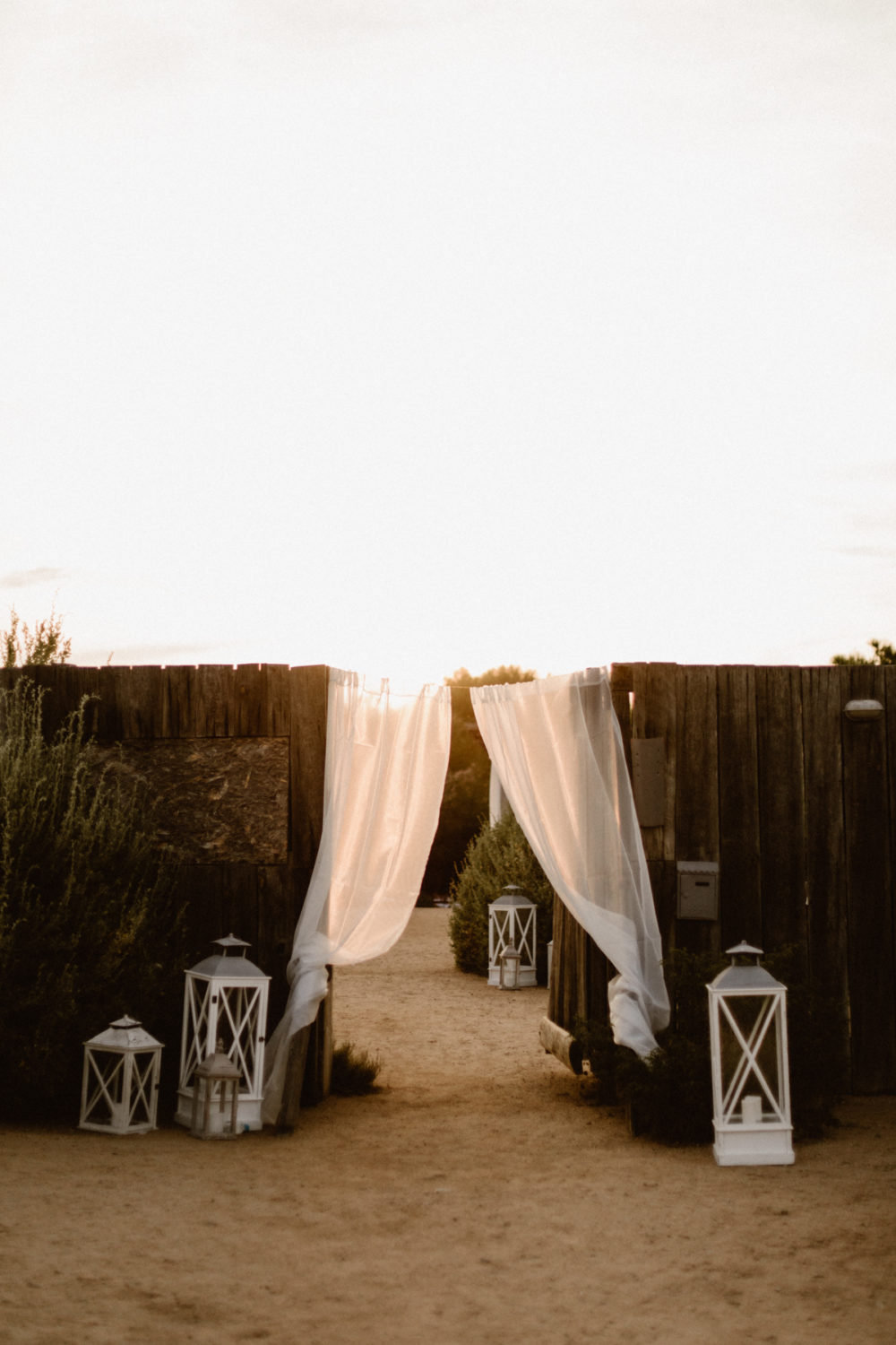 Un mariage en Corse au Rocher - Audrey + Benjamin - Blog Mariage Madame C