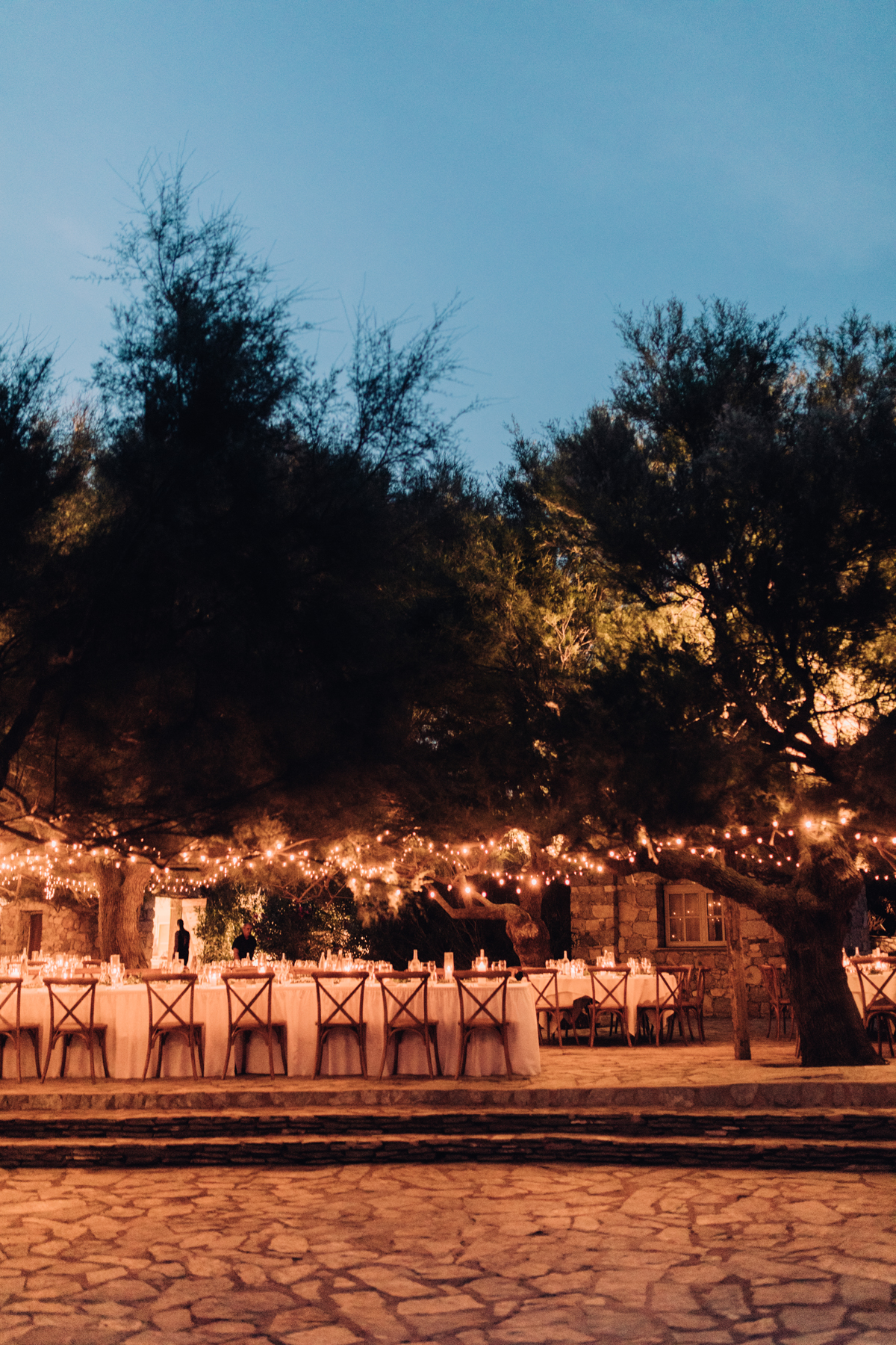 Un mariage en Corse au Rocher - Audrey + Benjamin - Blog Mariage Madame C