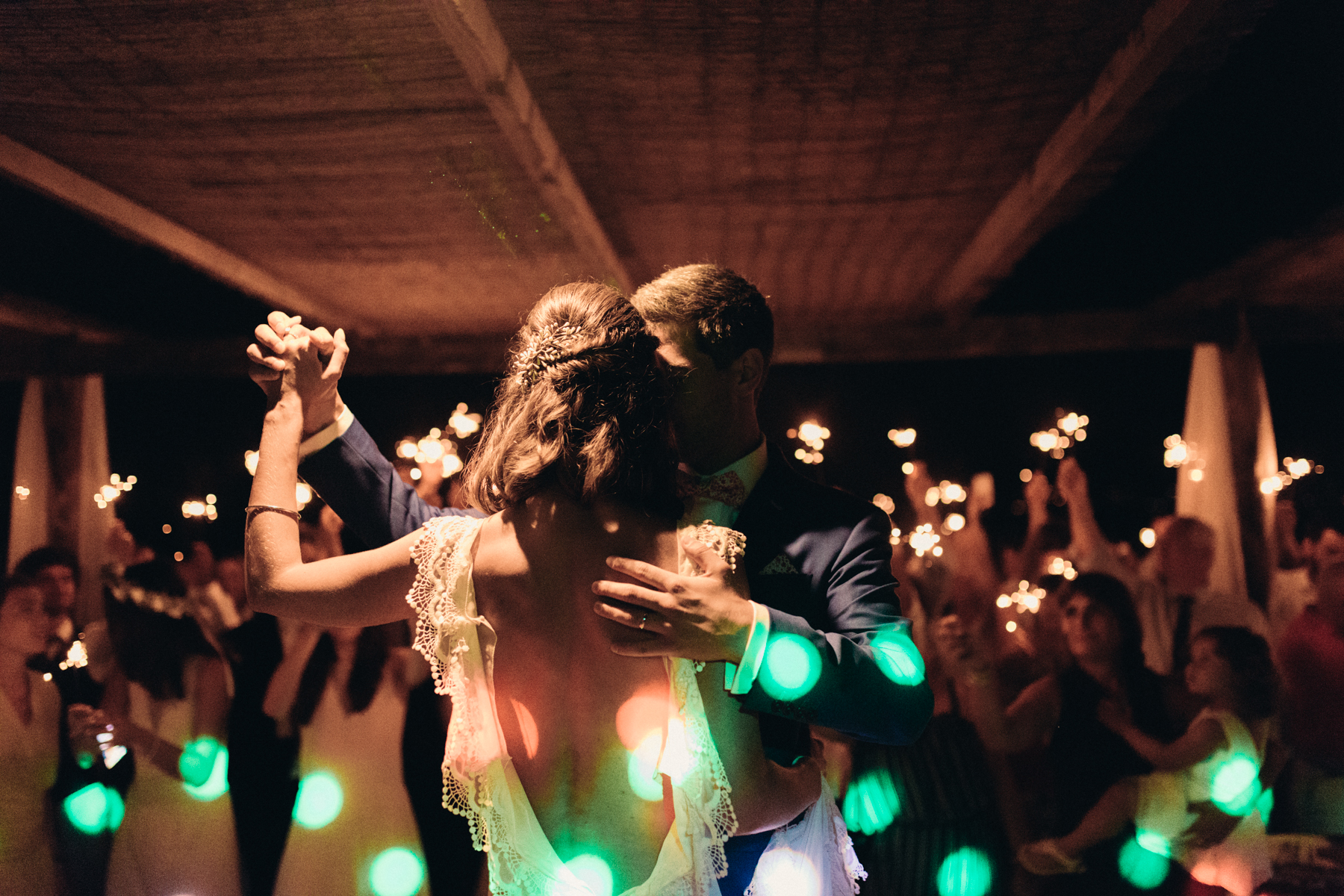 Un mariage en Corse au Rocher - Audrey + Benjamin - Blog Mariage Madame C