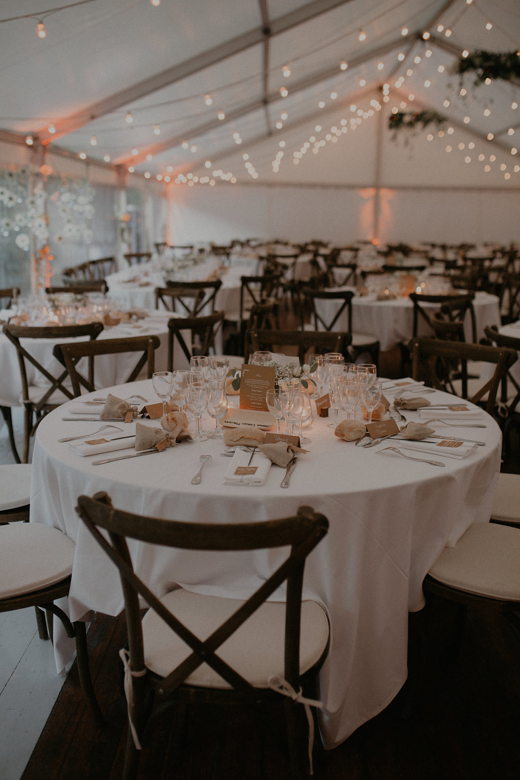 Un mariage en Bourgogne - Camille + Pierre - Blog Mariage Madame C Un mariage en Bourgogne - Camille + Pierre - Blog Mariage Madame C