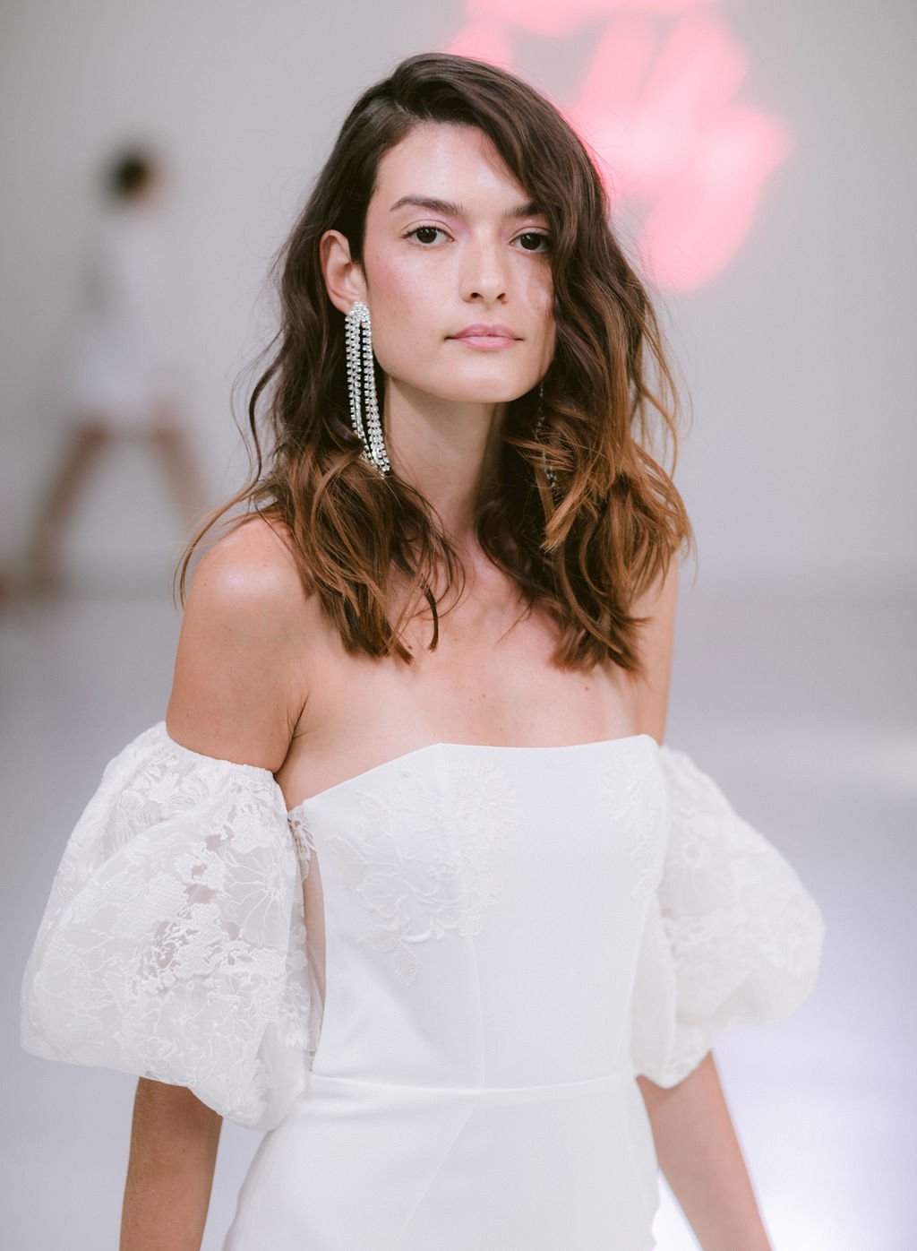 Rime Arodaky Défilé 2020 - Stardust - Blog Mariage Madame C Rime Arodaky Défilé 2020 - Stardust - Blog Mariage Madame C