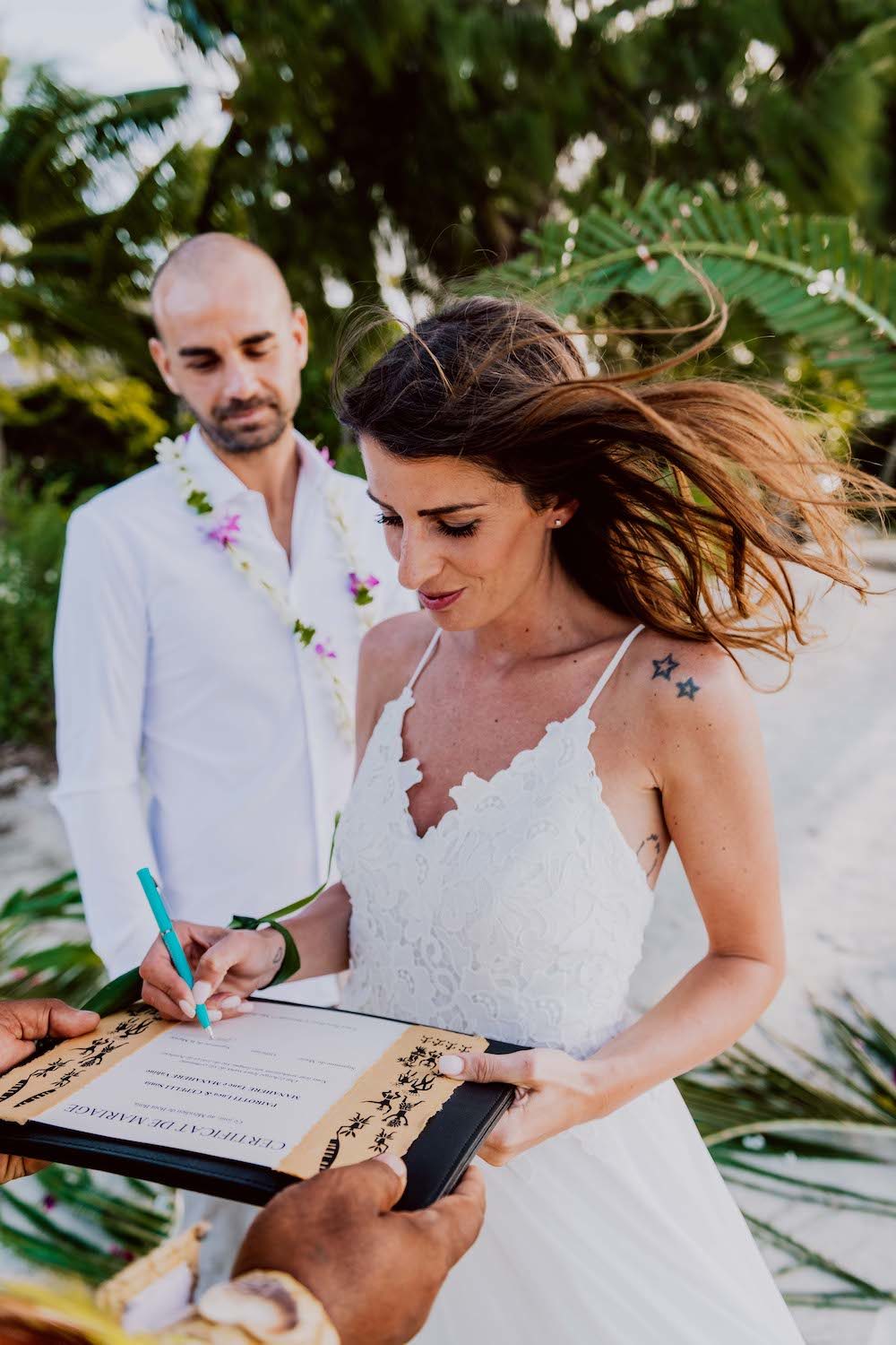 Un elopement à Bora Bora - Sonia + Luca - Blog Mariage Madame C