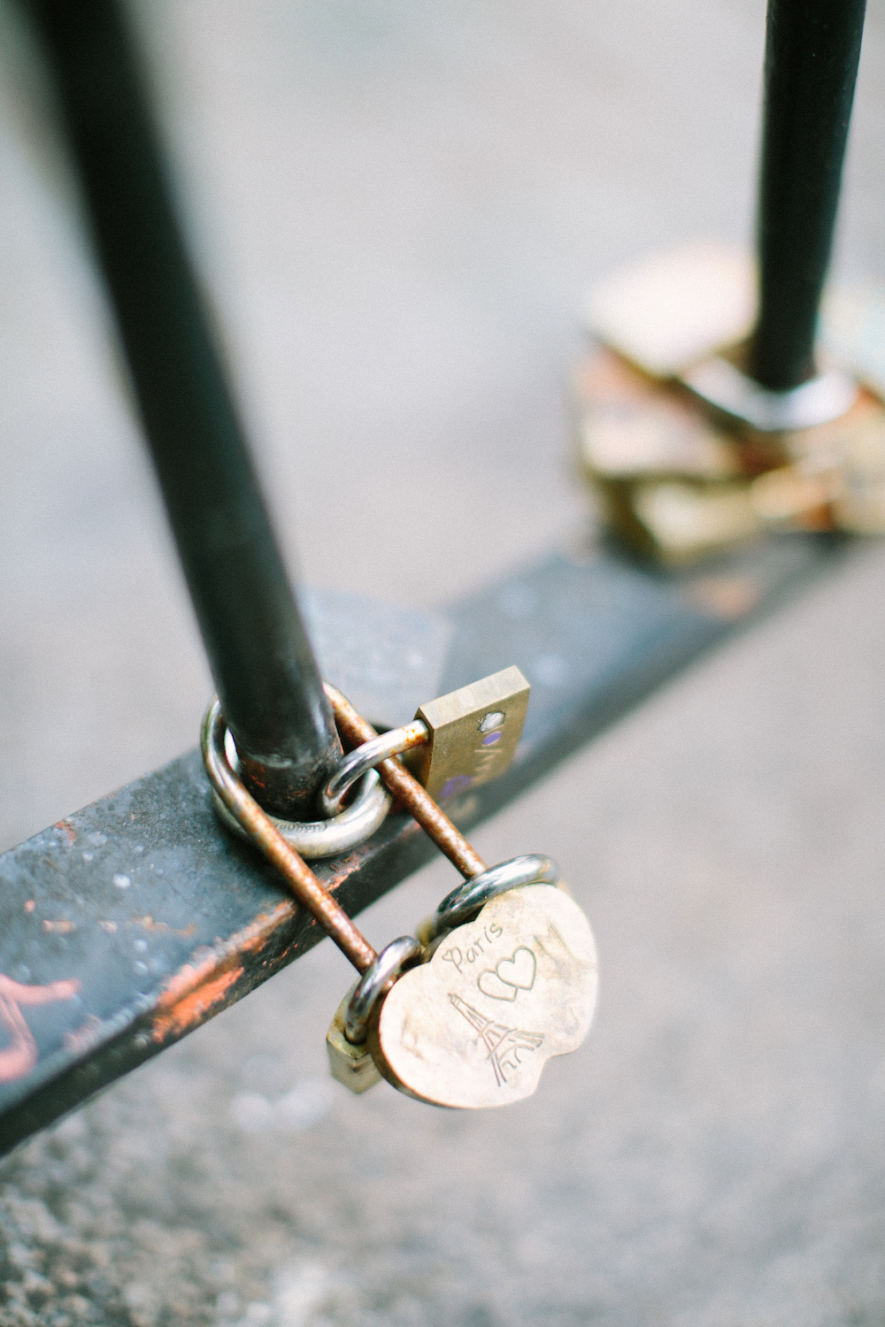 Un mariage à Montmartre - Kelly + Jeremy - Blog Mariage Madame C Un mariage à Montmartre - Kelly + Jeremy - Blog Mariage Madame C