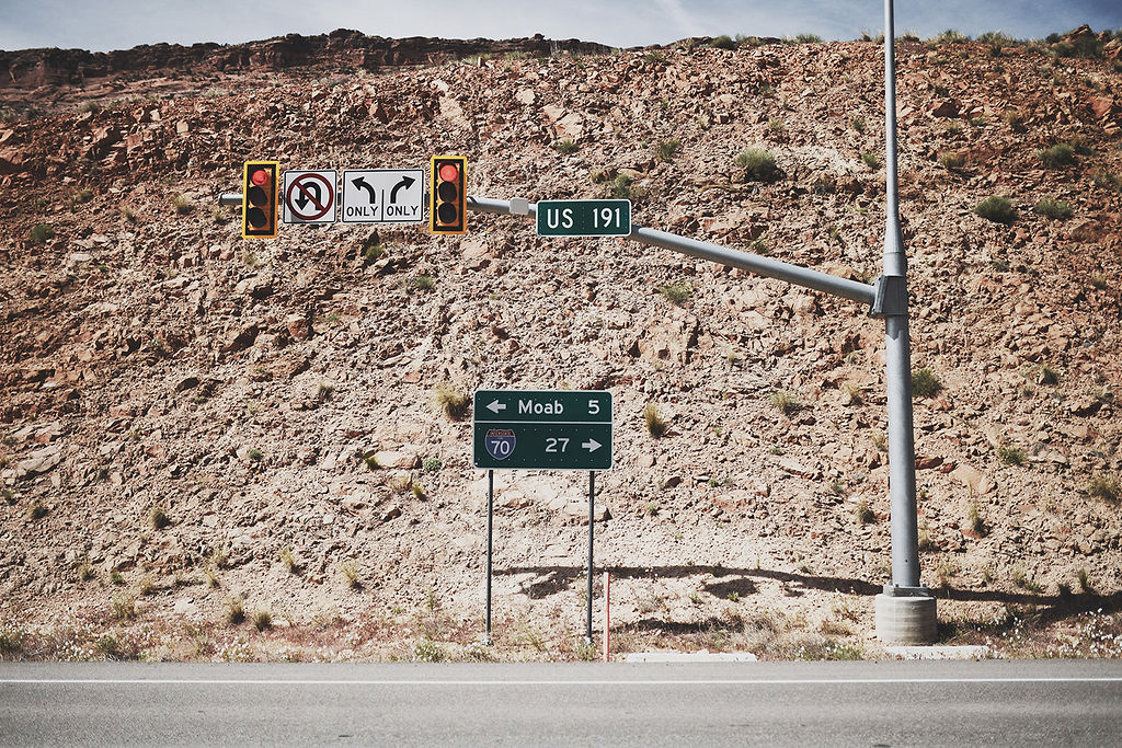 Destination wedding sur la Planet Moab - Victoria + Clément - Blog Mariage Madame C