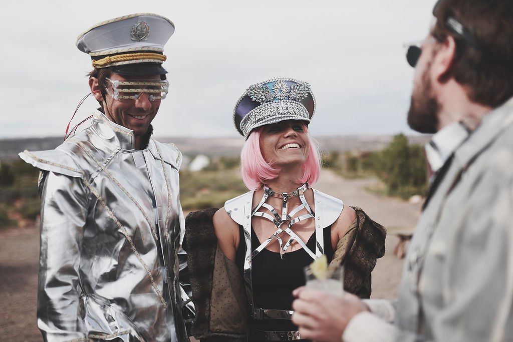 Mariage sur la Planet Moab - Victoria + Clément - Blog Mariage Madame C Mariage sur la Planet Moab - Victoria + Clément - Blog Mariage Madame C