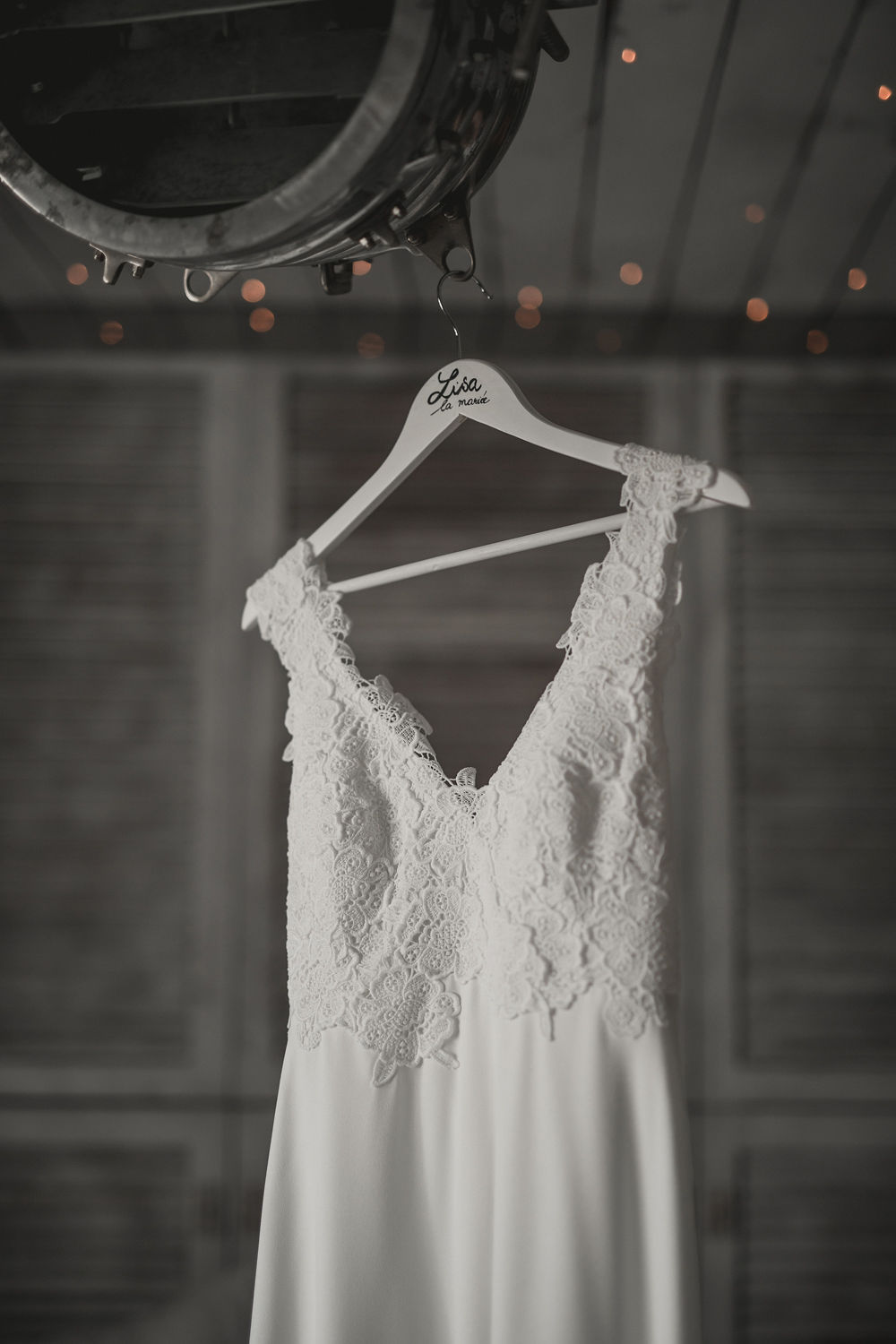 Mariage industriel aux Bonnes Joies - Lisa + Guillaume - Blog Mariage Madame C