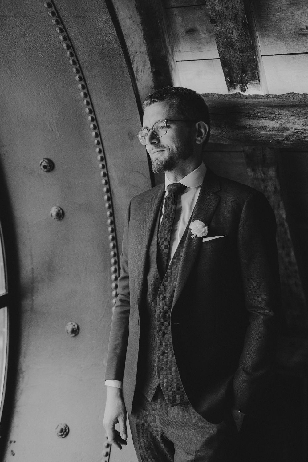 Mariage industriel aux Bonnes Joies - Lisa + Guillaume - Blog Mariage Madame C