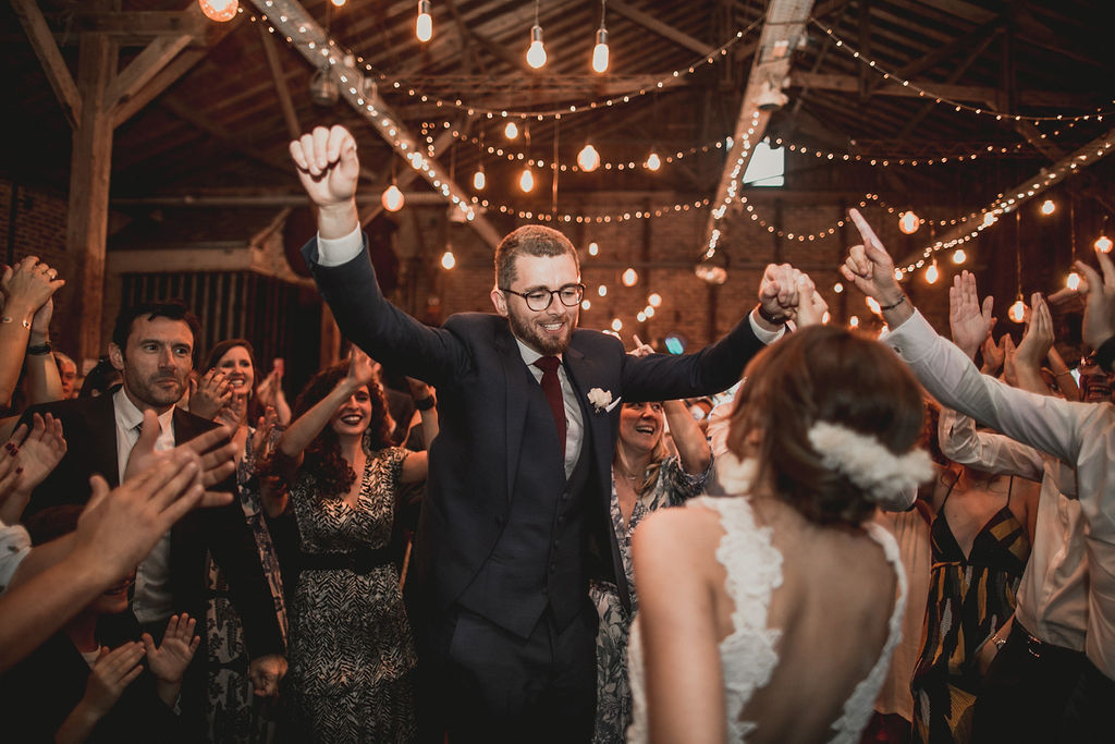 Mariage industriel aux Bonnes Joies - Lisa + Guillaume - Blog Mariage Madame C