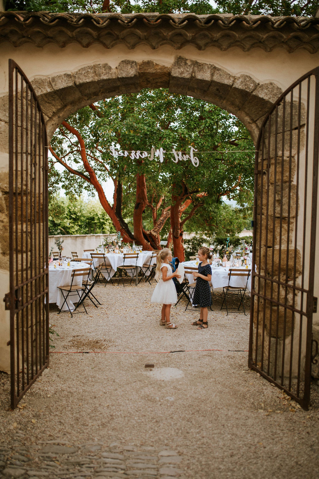 Mariage dans le Luberon - Maureen + Hugo - Blog Mariage Madame C Mariage dans le Luberon - Maureen + Hugo - Blog Mariage Madame C