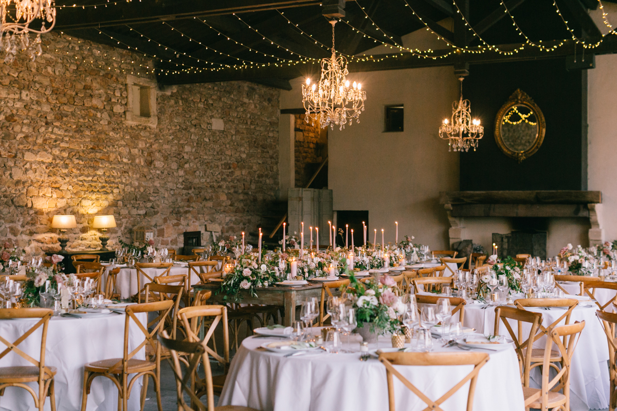 Mariage romantique aux Domaines de Patras - Camille + Julien - Blog Mariage Madame C Mariage aux Domaines de Patras // Crédit - Yeter Kurt