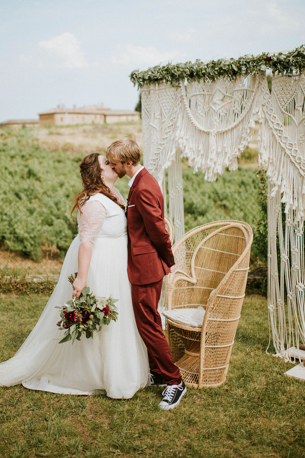 Mariage dans le beaujolais - Bérénice + Antoine - Blog Mariage Madame C Mariage dans le beaujolais - Bérénice + Antoine - Blog Mariage Madame C