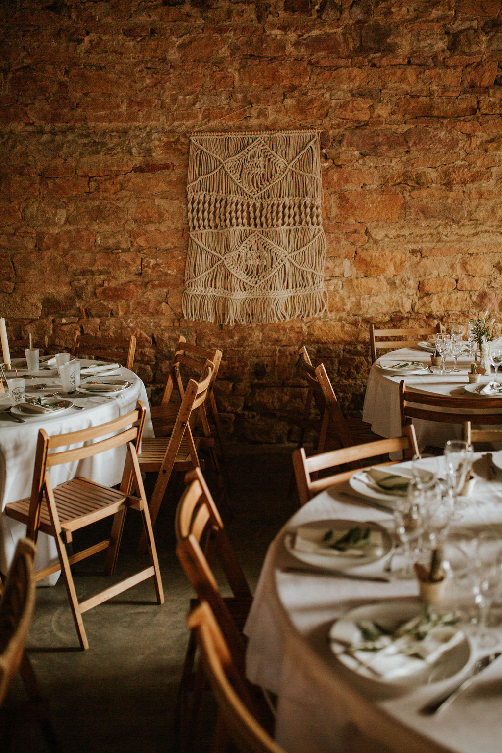 Mariage dans le beaujolais - Bérénice + Antoine - Blog Mariage Madame C Mariage dans le beaujolais - Bérénice + Antoine - Blog Mariage Madame C