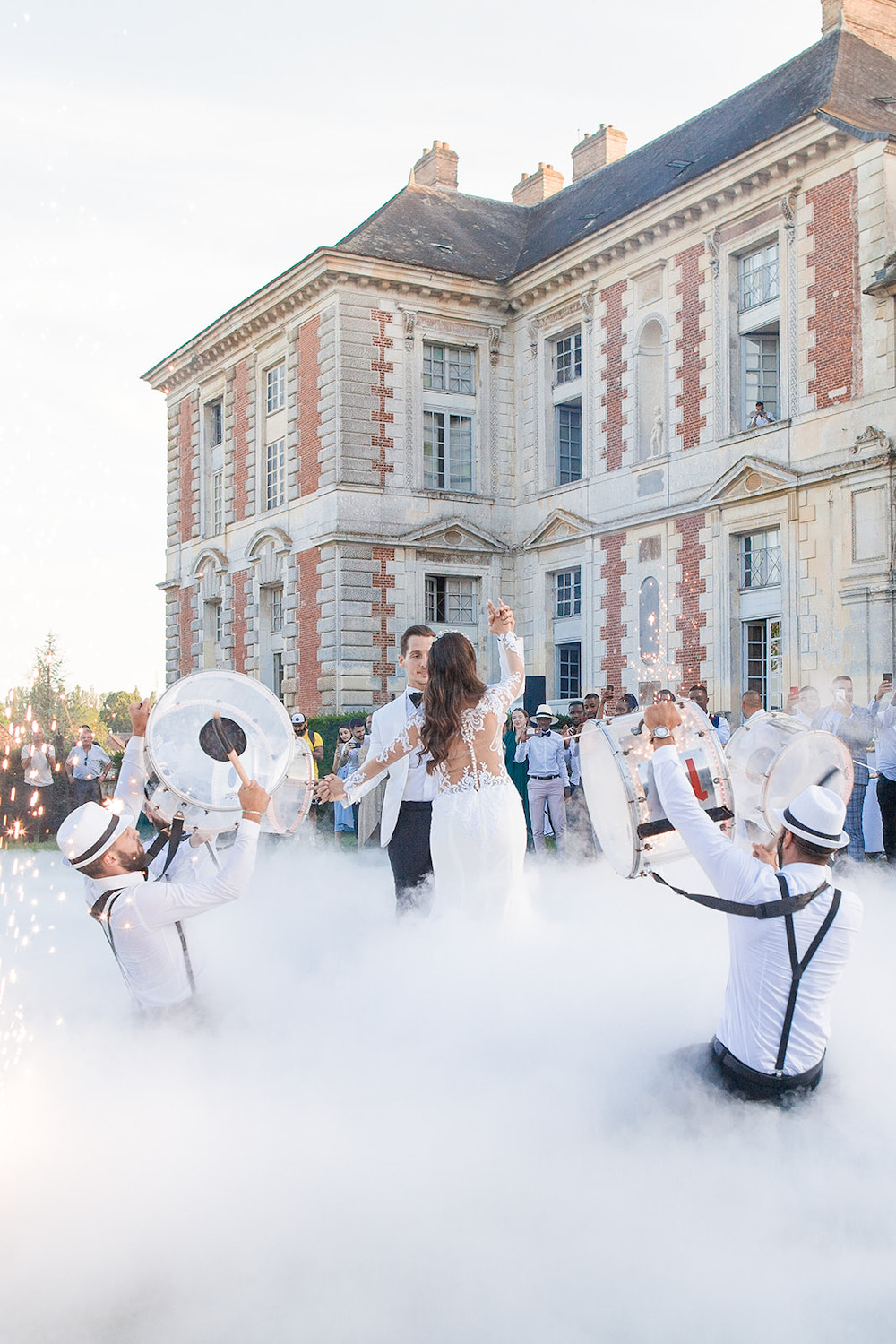 Mariage au Château de Vallery - Nora + Julien - Blog Mariage Madame C