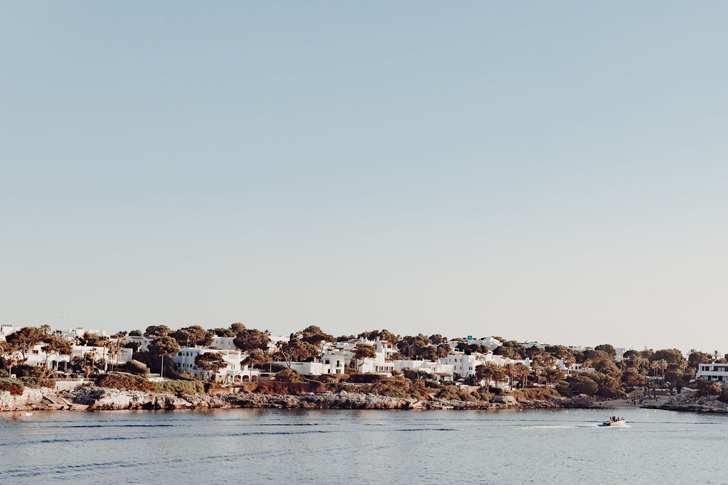 Mariage intime à Majorque - Sandra + Jean-Philippe - Blog Mariage Madame C