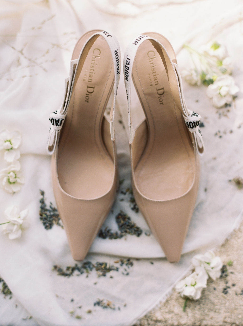 Mariage dans le Luberon à la Bastide de Gordes - Kristina + Patrick - Blog Mariage Madame C Mariage dans le Luberon à la Bastide de Gordes - Kristina + Patrick - Blog Mariage Madame C