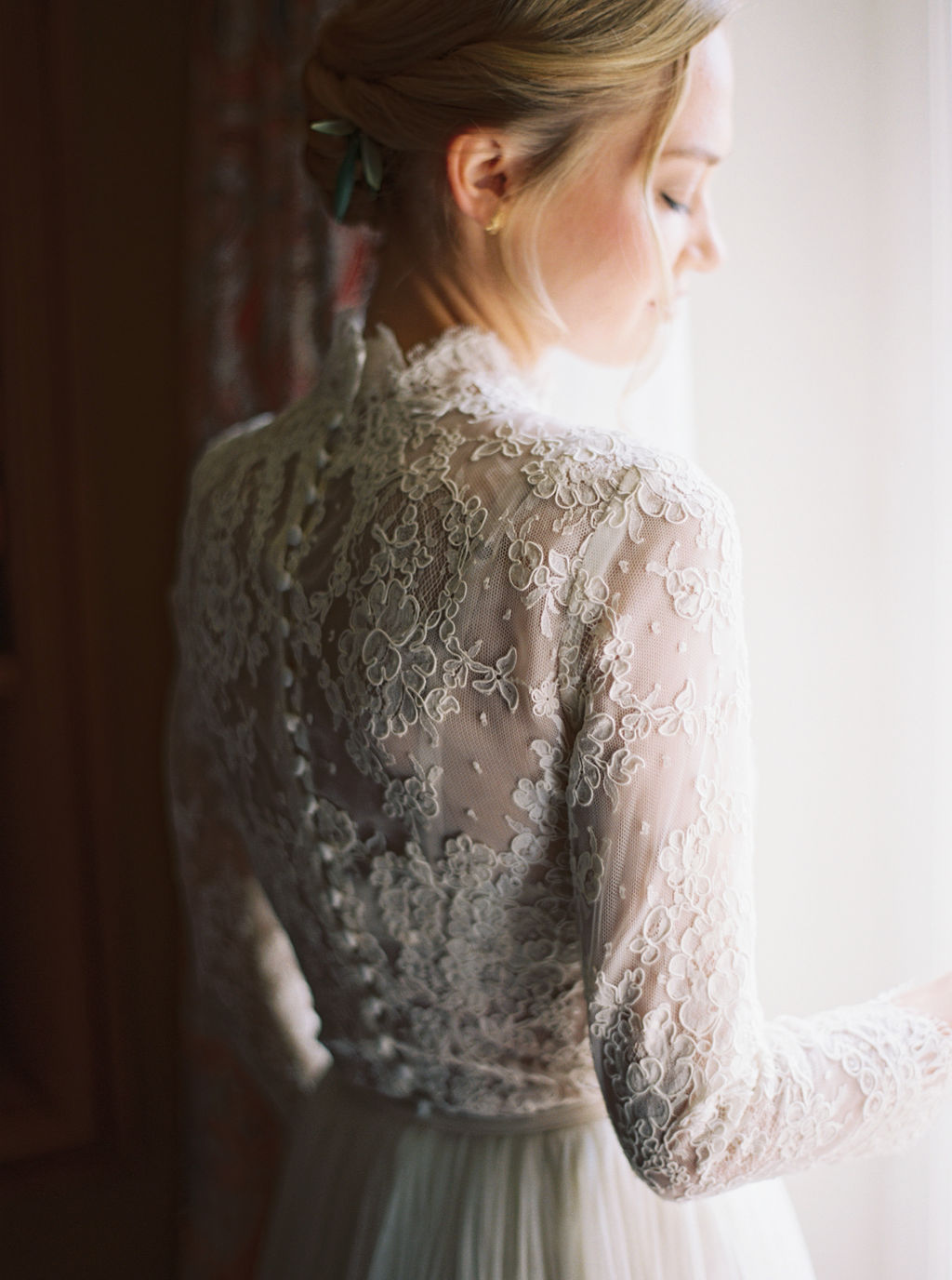 Mariage dans le Luberon à la Bastide de Gordes - Kristina + Patrick - Blog Mariage Madame C Mariage dans le Luberon à la Bastide de Gordes © Katie Grant