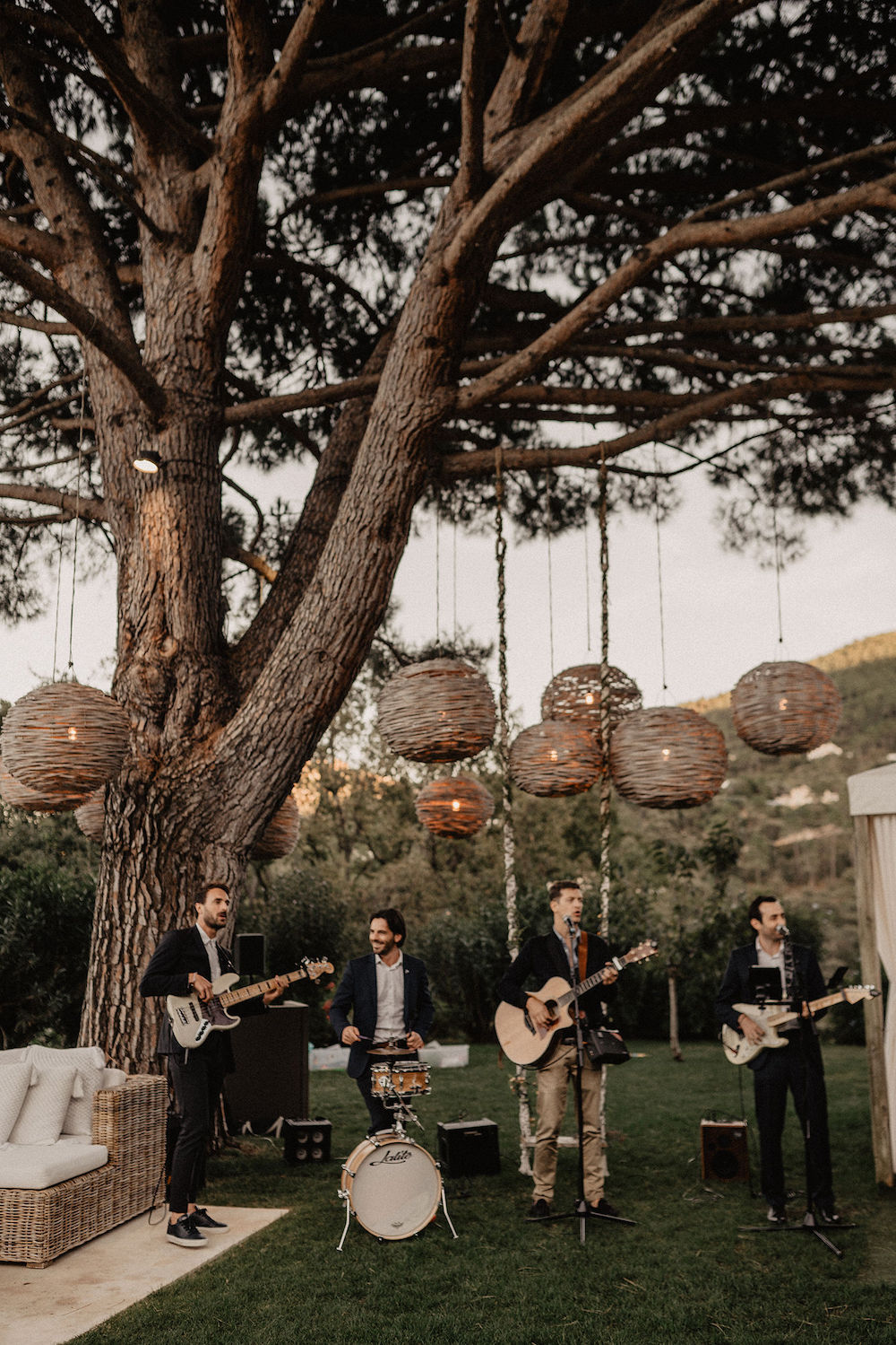 Mariage d'automne à la Bastide des Adrets - Rohayan + Franck - Blog Mariage Madame C
