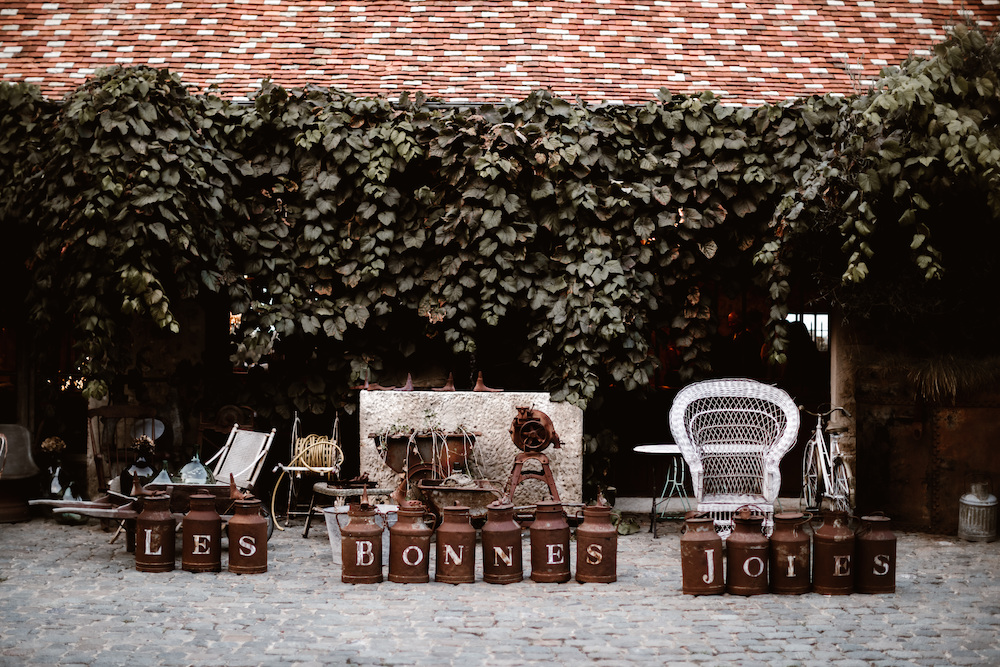 Mariage industriel aux Bonnes Joies - Charlotte + Dean - Blog Mariage Madame C