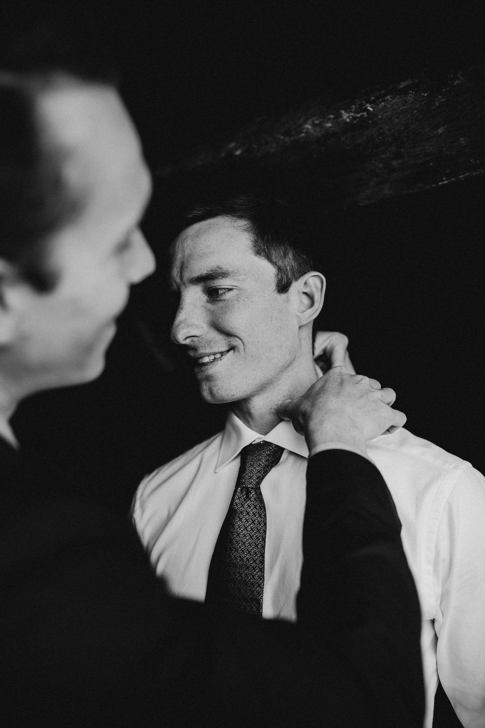 Mariage industriel aux Bonnes Joies - Charlotte + Dean - Blog Mariage Madame C